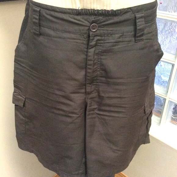 Men's Cargo Shorts Size 38 HUDSON'S BAY - Picture 2 of 3